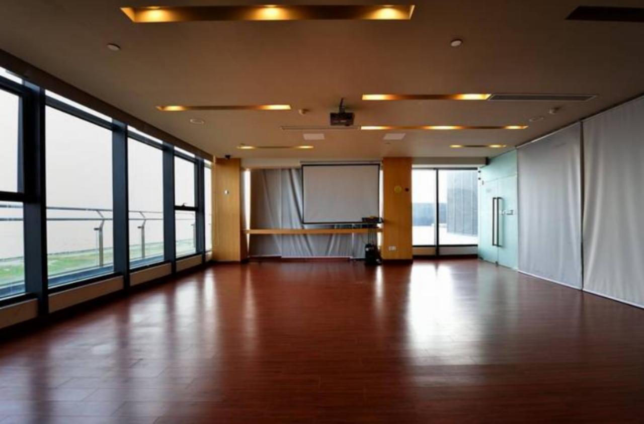 Holiday Inn Express Shanghai Nanhuizui Extérieur photo